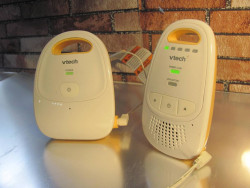 VTECH, LISTEN TO THE OTHER ROOM - $10 (RIVERDALE THE BRONX)