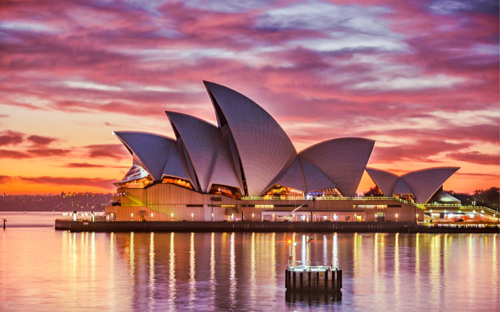 Sydney Opera House History, Architecture & Visitor Guide