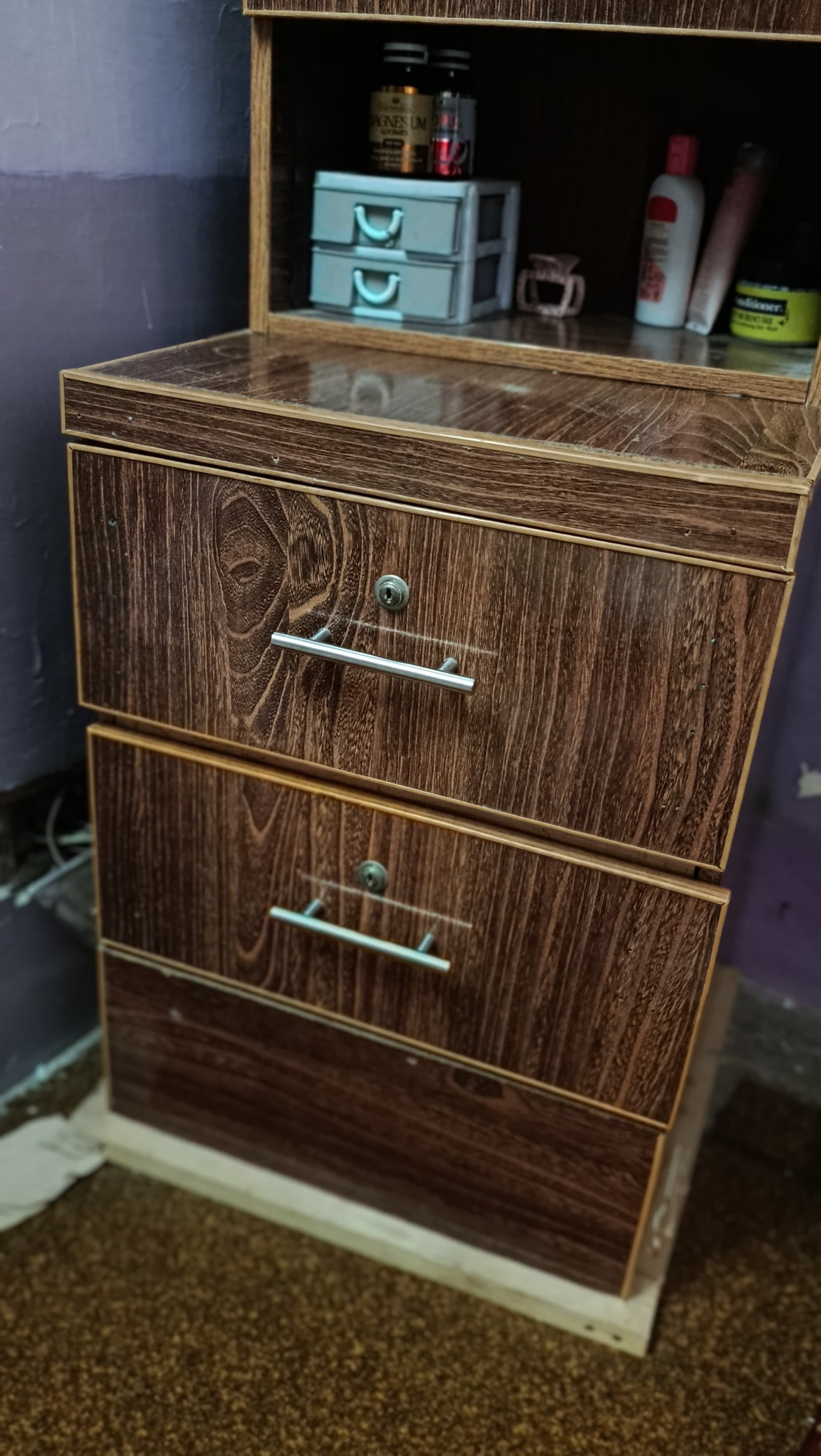 Dressing table-pic_1