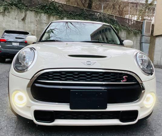 2021 MINI COOPER S - $16,500 (BRONX)