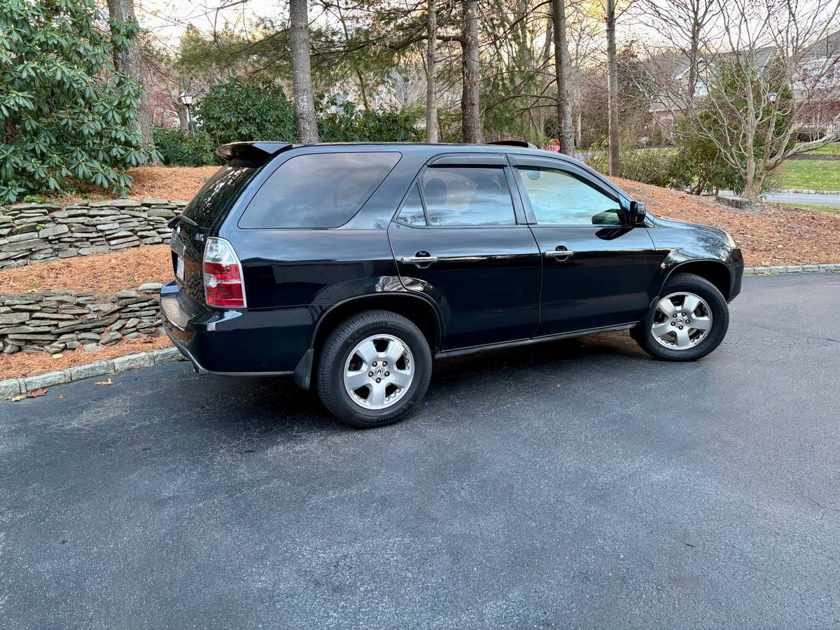 AWD ACURA mdx SUV - Trade or sale