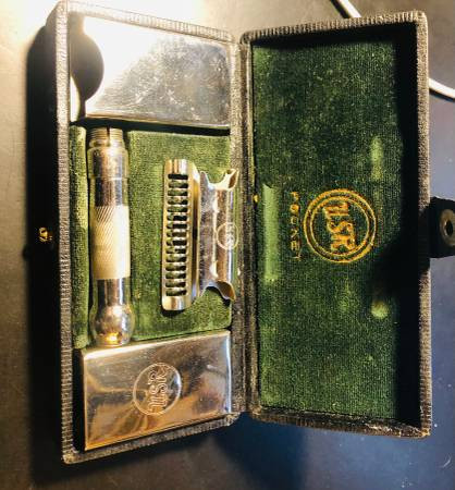 Antique razor lot - $80 (Greenburgh)-pic_1