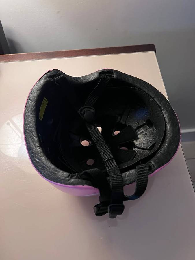 Dr Bike pink star helmet - for bike scooter skateboard - $5 (Harlem / Morningside)-pic_1