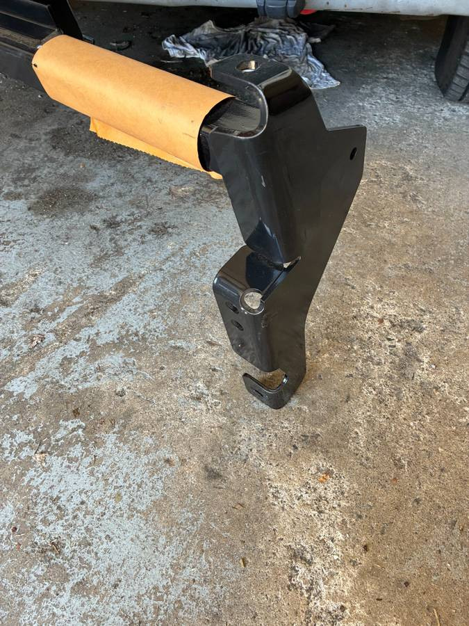 E TRAILER 2" BOX RECEIVER TRAILER HITCH - $150 (MILFORD,CT.)-pic_1