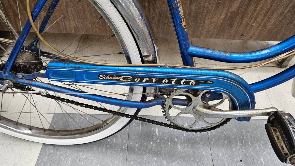 Vintage 1958 Schwinn Corvette Lady's 3 Speed Cruiser Bicycle Serviced - $400-pic_1