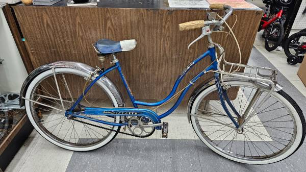 Vintage 1958 Schwinn Corvette Lady's 3 Speed Cruiser Bicycle Serviced - $400