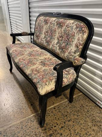 Vintage French needlepoint settee-pic_2