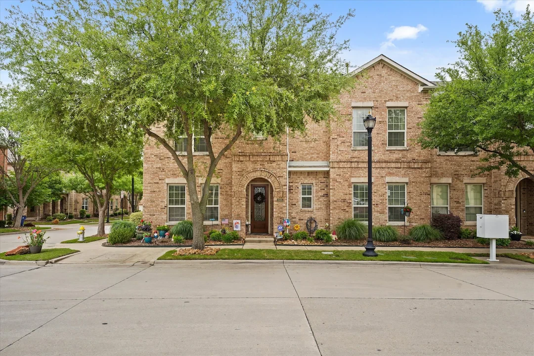 Beautiful Townhouse for Sale in Texas – Comfort, Space & Style!