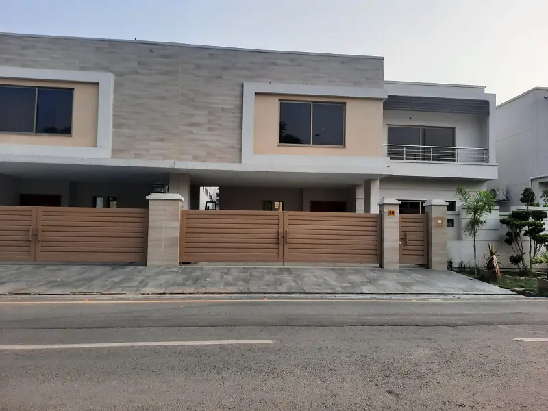 Brand new 5-bedroom Brigadier house located in Sector S, Askari 10-pic_1
